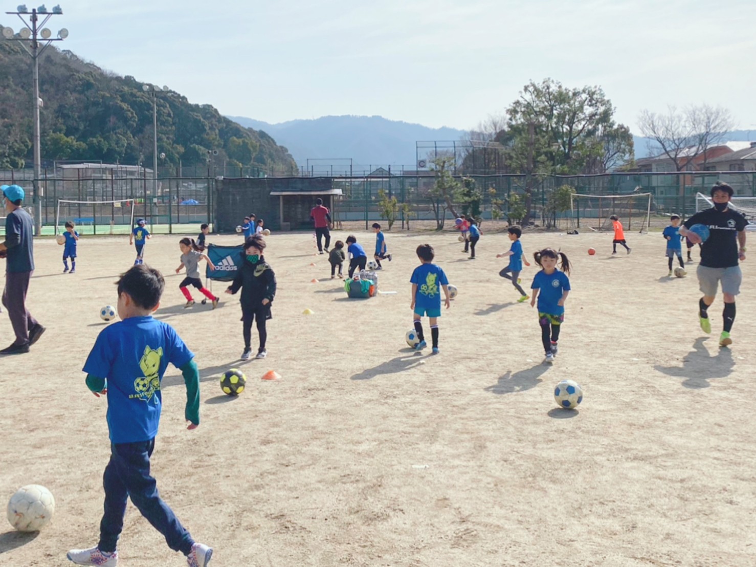 初めてのサッカー こんなに楽しい 京都 サイフットボールクラブ